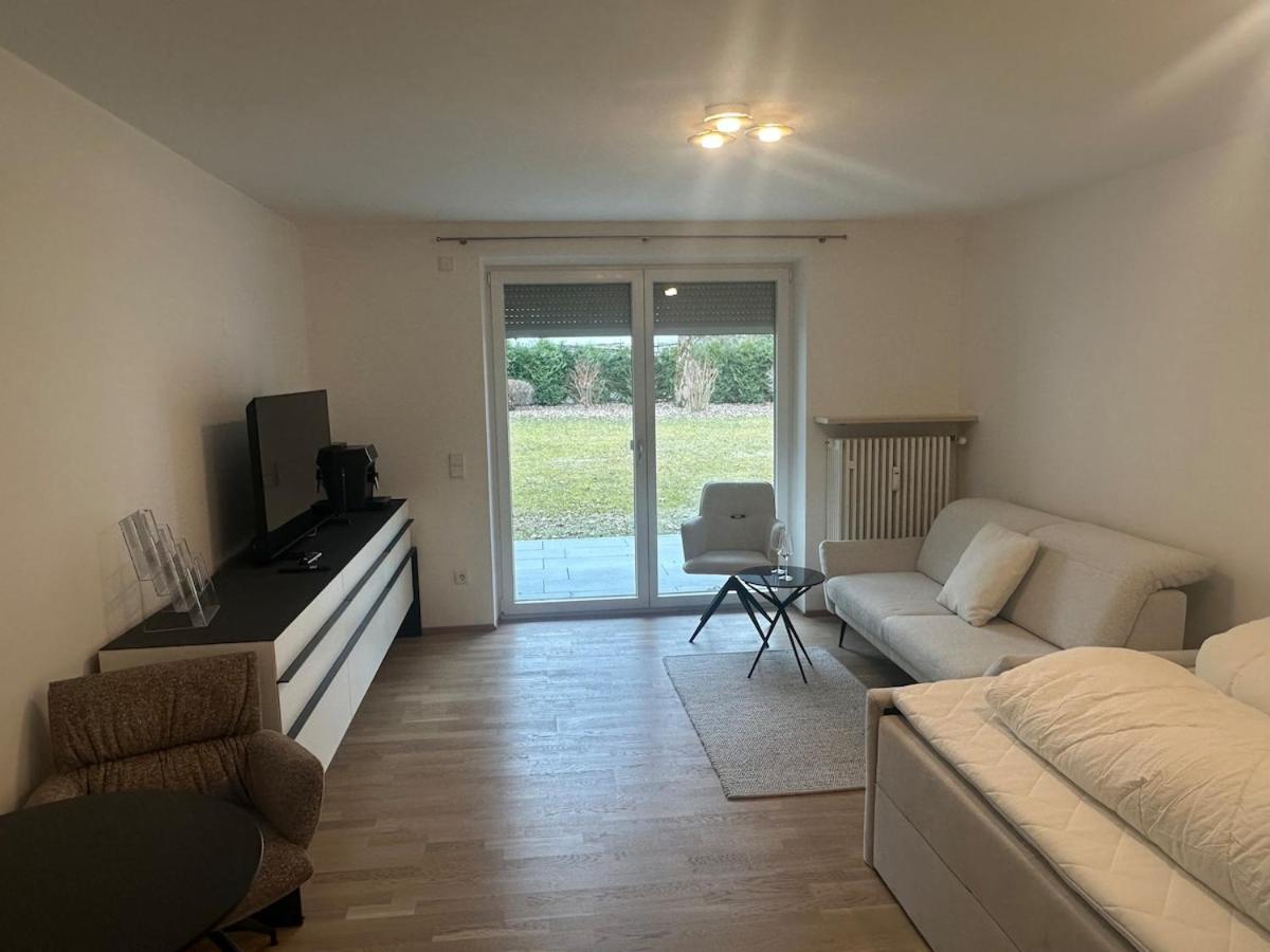 Neues Helena Apartment *